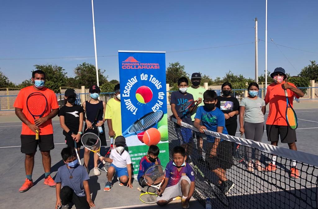 Clínica deportiva de tenis en Pica busca incentivar habilidades en niños y jóvenes